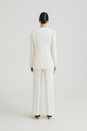 total white 04